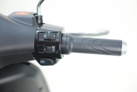 Victoria-V38 Pro thumb