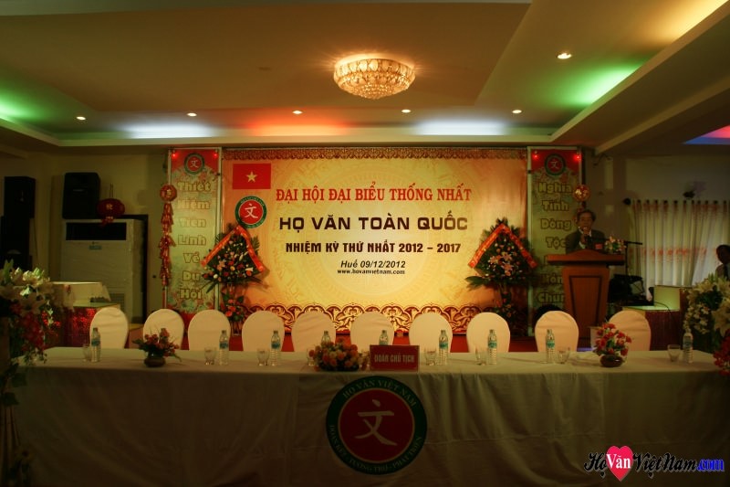 Giấy mời Đại Hội Họ Văn Toàn Quốc